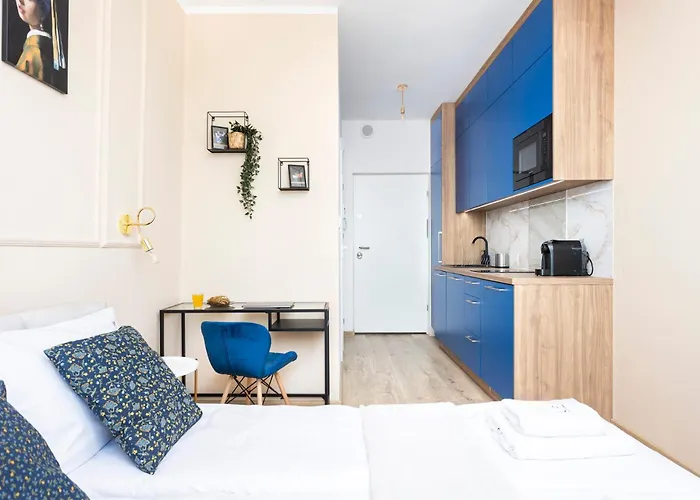 Morning Sunshine - By Upstairs Katowice